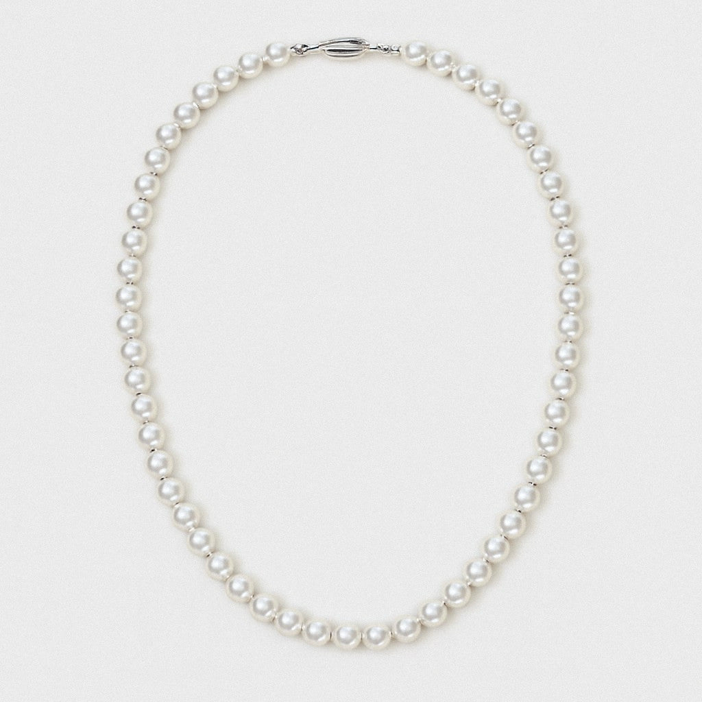 Cultured freshwater pearl strand necklace